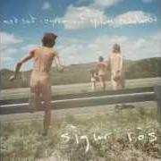 Il testo INNI MÉR SYNGUR VITLEYSINGUR dei SIGUR RÓS è presente anche nell'album Med sud i eyrum vid spilum endalaust (2008)