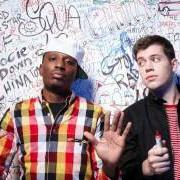 Il testo PASS OUT dei CHIDDY BANG è presente anche nell'album Air swell: a mini-mixtape (2010)