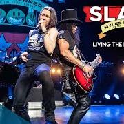 Il testo SUGAR CANE di SLASH è presente anche nell'album Living the dream (2018)