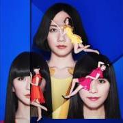 Il testo FLASH dei PERFUME è presente anche nell'album Cosmic explorer (2016)