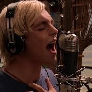 Il testo CRUISIN FOR A BRUISIN' di ROSS LYNCH è presente anche nell'album Teen beach movie (2013)