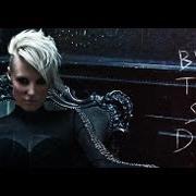 Il testo FOOLISH BOY di EMMA HEWITT è presente anche nell'album Burn the sky down (2012)