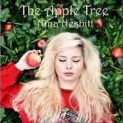 Il testo SEESAW di NINA NESBITT è presente anche nell'album The apple tree [ep]