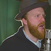 Il testo NOT IN VAIN di ALEX CLARE è presente anche nell'album Three hearts (2014)