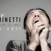 Il testo UN MONDO CHE NON C'È di ROBY FACCHINETTI è presente anche nell'album Ma che vita la mia (2014)