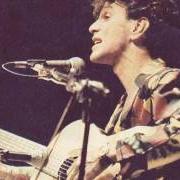 Il testo DOM DE ILUDIR di CAETANO VELOSO è presente anche nell'album Totalmente demais (1988)