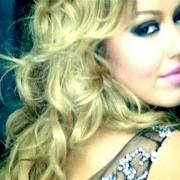 Il testo LONG DISTANCE RELATIONSHIPS di HADISE è presente anche nell'album Fast life (2009)