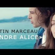 Il testo DÉFENDRE ALICE di VALENTIN MARCEAU è presente anche nell'album Défendre alice (2014)