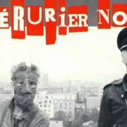 Il testo SUR LES TOITS di BÉRURIER NOIR è presente anche nell'album Abracadaboum (1987)
