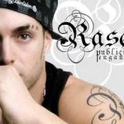 Il testo LLEGÓ EL POETA di RASEL è presente anche nell'album Publicidad engañosa (2009)