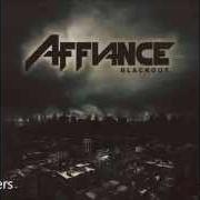 Il testo MIDNIGHT di AFFIANCE è presente anche nell'album Blackout (2014)