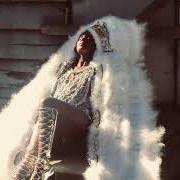 Il testo WE, DIAMONDS di DAWN RICHARD è presente anche nell'album New breed (2019)