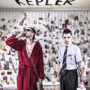 Il testo HATERPROOF 2 di GEMITAIZ & MADMAN è presente anche nell'album Kepler (2014)