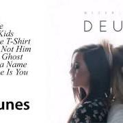 Il testo THAT GHOST di MEGAN & LIZ è presente anche nell'album Deux (2016)