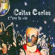 Il testo SIN PAPELES dei CELTAS CORTOS è presente anche nell'album C´est la vie (2003)