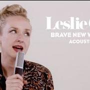 Il testo FEEL IT IN MY BONES di LESLIE CLIO è presente anche nell'album Brave new woman (2022)