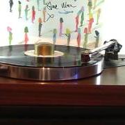 Il testo RUN AWAY di STEVE MASON è presente anche nell'album Meet the humans (2016)