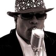 Il testo CAN'T LIVE WITHOUT YOU di CHARLIE WILSON è presente anche nell'album Uncle charlie (2009)