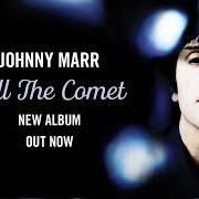Il testo SPIRAL CITIES di JOHNNY MARR è presente anche nell'album Call the comet (2018)