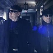 Il testo NO DIRECTION HOME dei CHEAP TRICK è presente anche nell'album Bang, zoom, crazy... hello (2016)