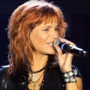 Il testo DU BIST DER KOMPASS di ANDREA BERG è presente anche nell'album Andrea berg (2024)