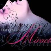 Il testo WIND QUEEN di TWO STEPS FROM HELL è presente anche nell'album Miracles (2014)