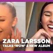 Il testo SÄG MIG VAR DU STÅR di ZARA LARSSON è presente anche nell'album Poster girl (2021)