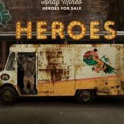 Il testo WILD THINGS di ANDY MINEO è presente anche nell'album Heroes for sale (2013)