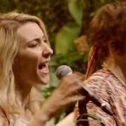 Il testo LIVE FOR YOU dei CRYSTAL FIGHTERS è presente anche nell'album Everything is my family (2016)