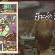 Il testo ECTOPLASMIC GARDEN PARTY di JENNIFER GENTLE è presente anche nell'album Funny creatures lane (2002)