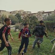 Il testo DEMONE SANTO di ROCCO HUNT è presente anche nell'album Ragazzo di giù (2025)
