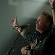 Il testo GOODNESS, LOVE AND MERCY di CHRIS TOMLIN è presente anche nell'album Holy roar (2018)