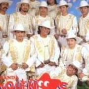 Il testo LUNA LLENA di BANDA PEQUEÑOS MUSICAL è presente anche nell'album Hoy y siempre (2000)