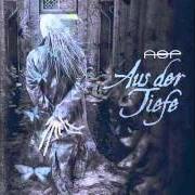 Il testo SCHWARZES BLUT di ASP è presente anche nell'album Aus der tiefe (2005)