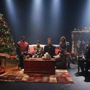 Il testo WHITE WINTER HYMNAL dei PENTATONIX è presente anche nell'album That's christmas to me (2014)