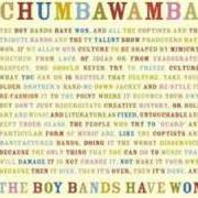 Il testo REFUGEE dei CHUMBAWAMBA è presente anche nell'album When an old man dies (2008)