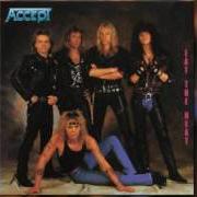 Il testo BREAK THE ICE degli ACCEPT è presente anche nell'album Eat the heat (1989)