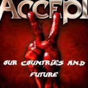 Il testo BUCKETFUL OF HATE degli ACCEPT è presente anche nell'album Blood of the nation (2010)