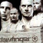 Il testo FOUR LETTER WORD dei CLAWFINGER è presente anche nell'album Zeros & heroes (2003)