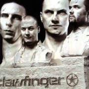 Il testo ARE YOU TALKING TO ME dei CLAWFINGER è presente anche nell'album Zeros & heroes (2003)