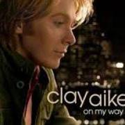 Il testo IT'S IN EVERYONE OF US di CLAY AIKEN è presente anche nell'album On my way here (2008)