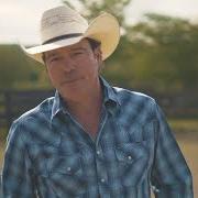 Il testo COUNTRY SIDE di CLAY WALKER è presente anche nell'album Texas to tennessee (2021)