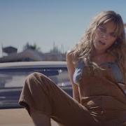 Il testo GRAPEFRUIT di TOVE LO è presente anche nell'album Cute & cruel (2022)