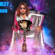 Il testo MISSION TO MARS di ACE FREHLEY è presente anche nell'album Spaceman (2018)