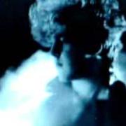 Il testo AMELIA dei COCTEAU TWINS è presente anche nell'album Treasure (1984)