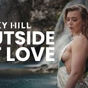 Il testo I THINK I LIKE IT di BECKY HILL è presente anche nell'album Rebecca (2026)