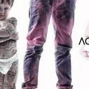 Il testo DIO C'E` di ACHILLE LAURO è presente anche nell'album Dio c'è (2015)
