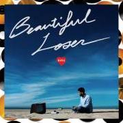 Il testo RAINING LOVE di KYLE è presente anche nell'album Beautiful loser (2013)