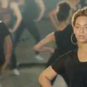 Il testo SINGLE LADIES di BEYONCE KNOWLES è presente anche nell'album Life is but a dream (2013)