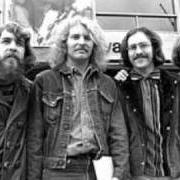 Il testo GRAVEYARD TRAIN dei CREEDENCE CLEARWATER REVIVAL è presente anche nell'album Bayou country (1969)